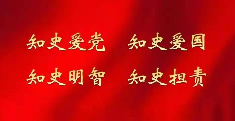 双人跨栏赛跑